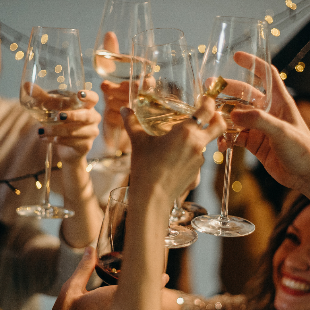 Elite Photobooth (Magnets crafted on-site)