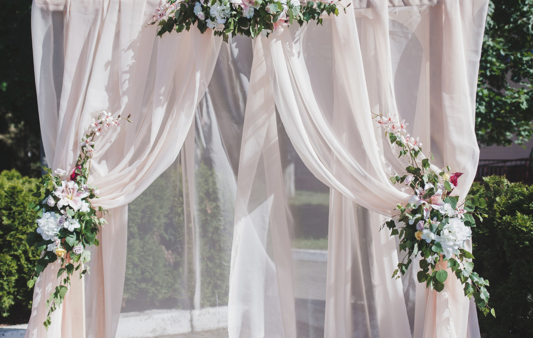 Add-On: Artificial Floral Arrangement